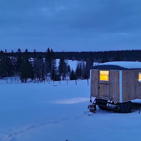 Glamping Sumavska Maringotka *